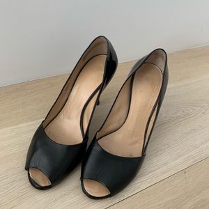 Giuseppe Zanotti Shoes - Giuseppe Zanotti black leather peep toe stiletto Giuseppe Zanotti Shoes - Giuseppe Zanotti black leather peep toe stiletto